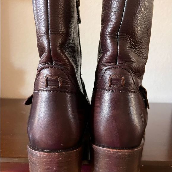 Frye Women's Lynn Strap Short Round Toe Dark Brown Leather Boots Size 8 - Picture 2 of 16